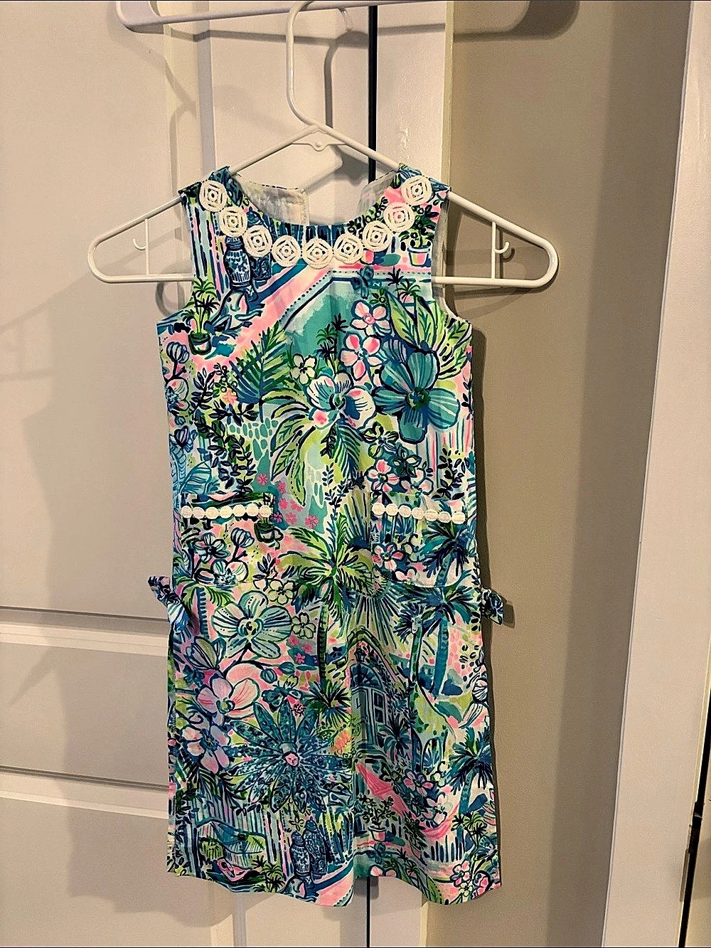 Lilly Pulitzer Lilly’s house Floral Shift in Blue & Green Size 3 Like New